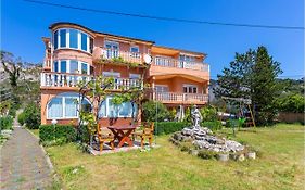 Beautiful Apartment In Baska With 2 Bedrooms And Wifi